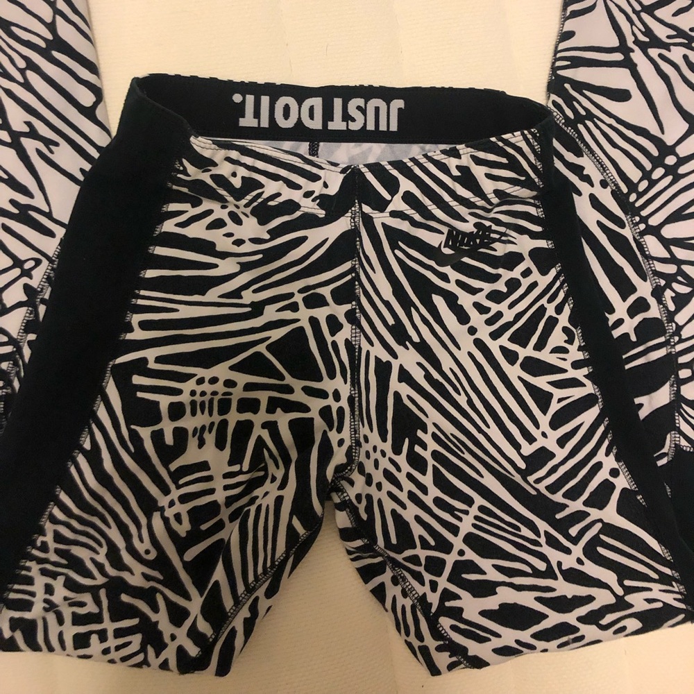 BUNDLE 2 XS mid waist nike leggings